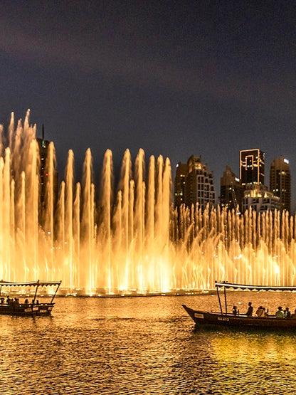 Dubai Fountain Show &amp; Abra Lake Ride Tickets