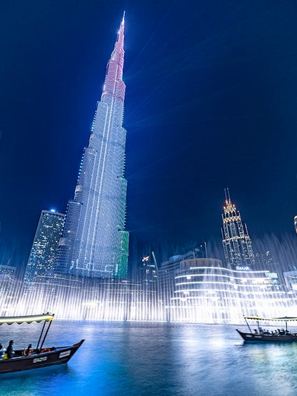 Dubai Fountain Show &amp; Abra Lake Ride Tickets