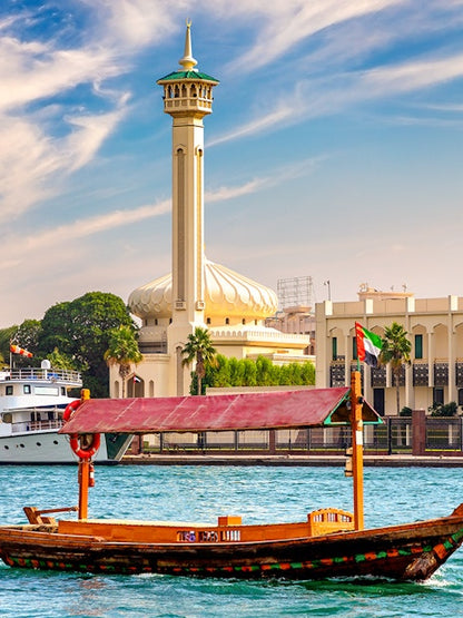 From Dubai Canal: 1-Hour Sightseeing Abra Ride