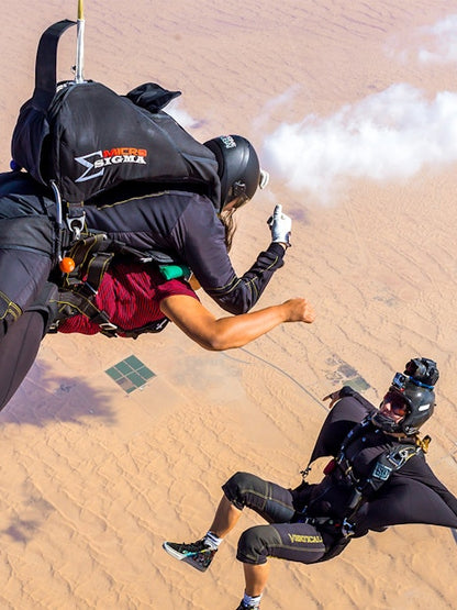 Skydive Dubai: Tandem Skydiving at the Desert Drop Zone