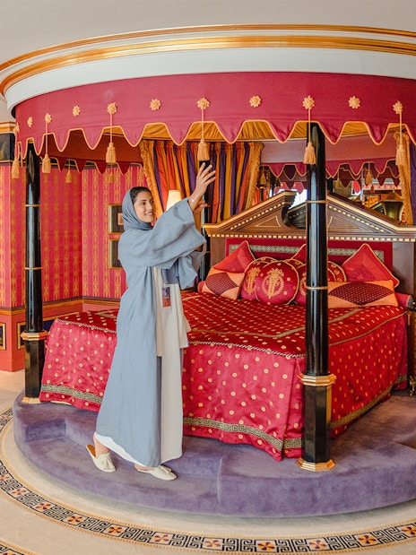 Inside Burj al Arab: Luxury Guided Tour