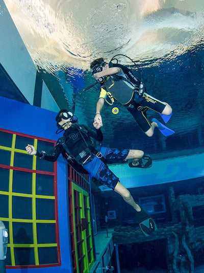 Deep Dive Dubai - Discover Scuba Diving for Beginners - DXB Attractions