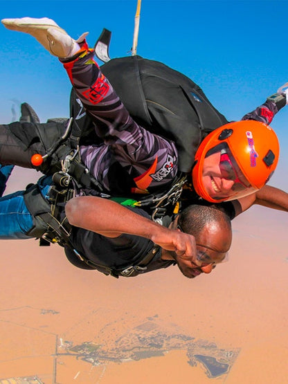 Skydive Dubai: Tandem Skydiving at the Desert Drop Zone