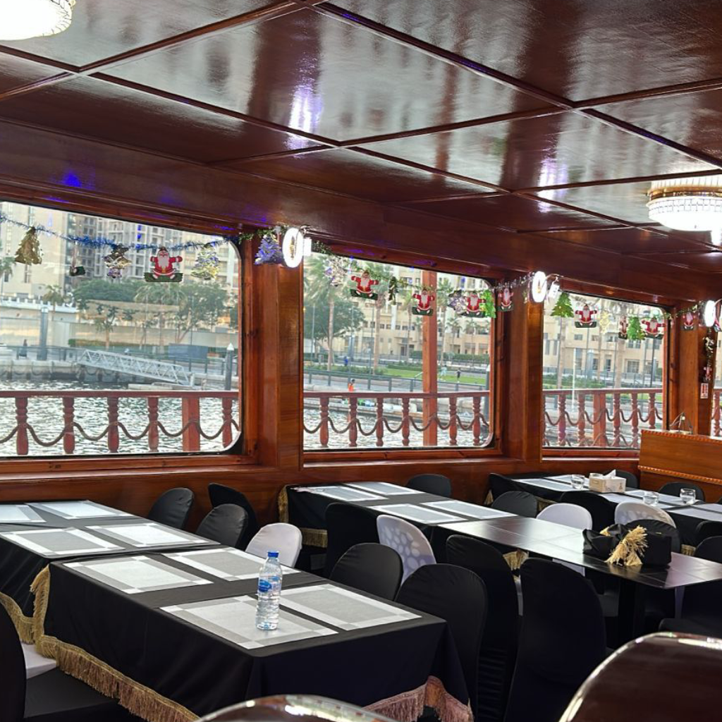 Jadeef Dhow Cruise 5 Star