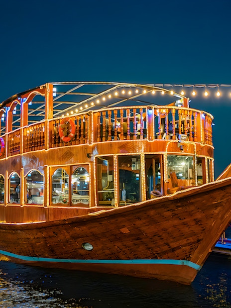 From Dubai Marina: Dhow Cruise with Dinner &amp; Live Entertainment