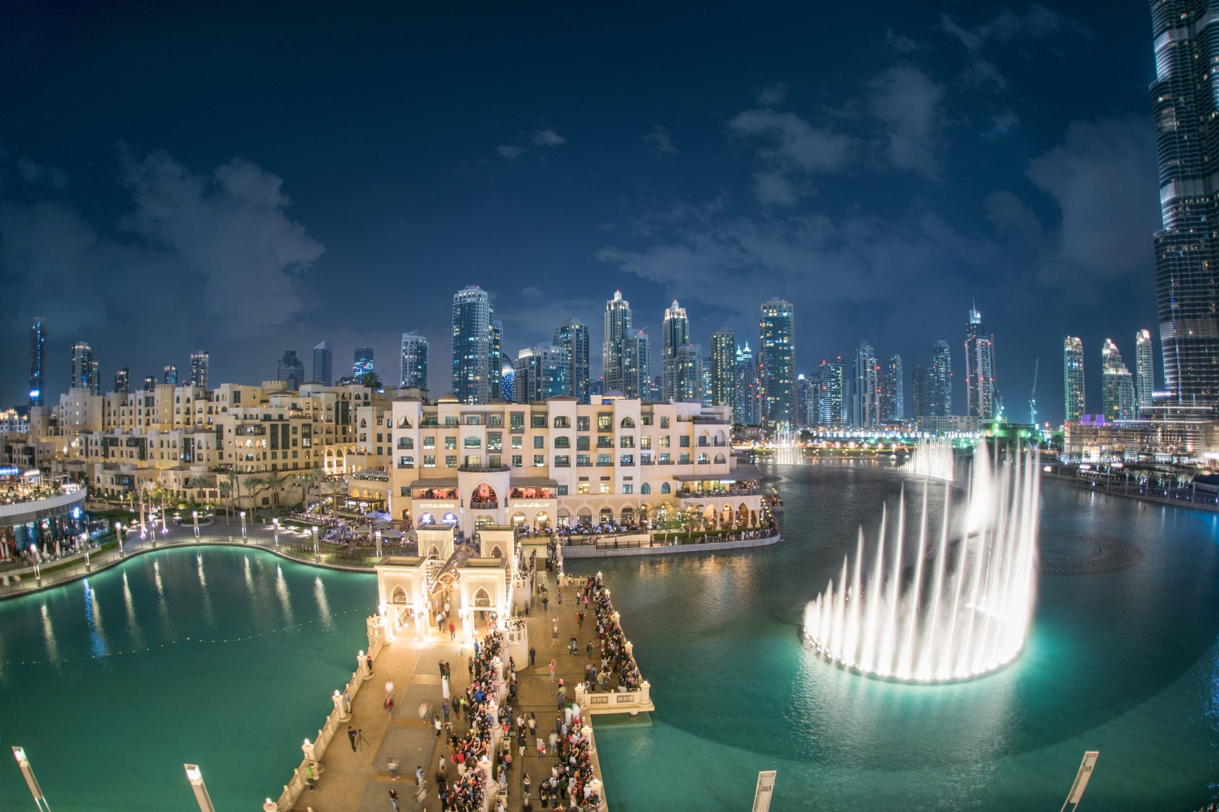 Dubai Fountain Show + Lake Ride Tickets